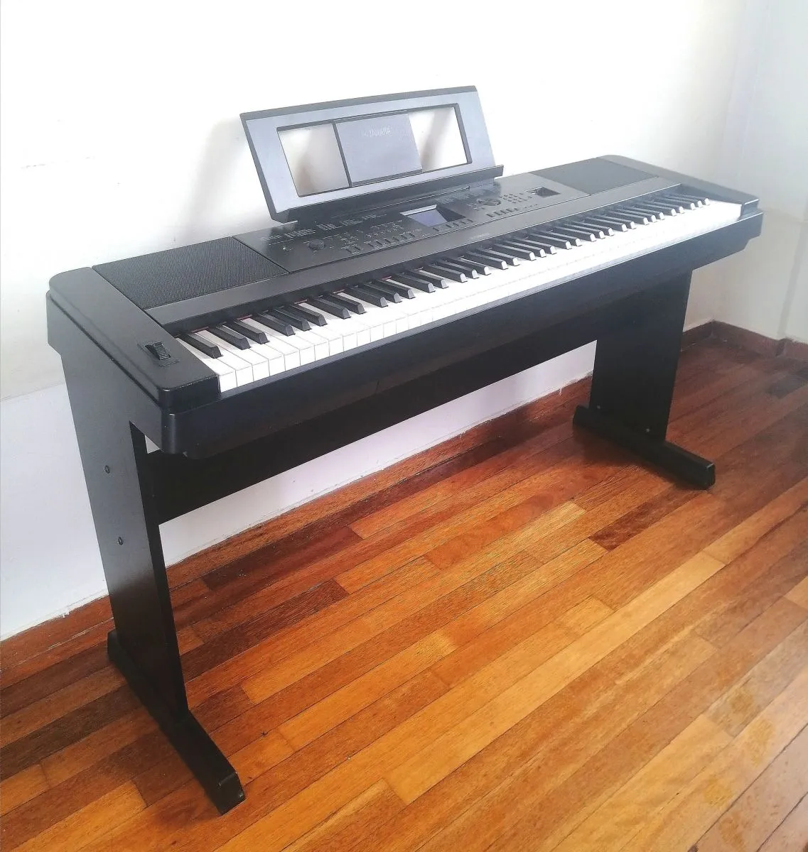 ΨΥΦΙΑΚΟ ΠΙΑΝΟ YAMAHA DGX 660B - Image 2